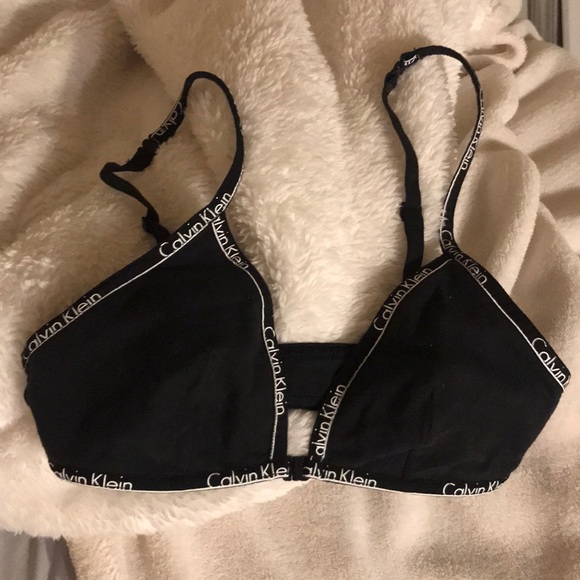 bralette with clasp
